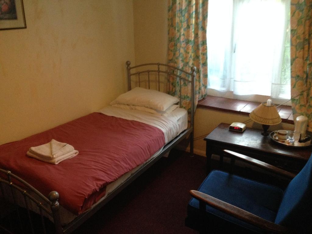 Tudor Rose Hotel คิงส์ลินน์ ห้อง รูปภาพ